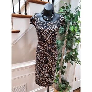 Dressbarn Women Black/Beige Polyester Round Neck Sleeveless Knee Length Dress 20